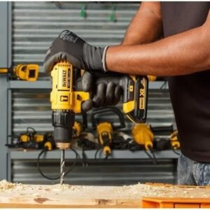 Dewalt 18V Li-Ion Cordless Compact Hammer Drill Driver, Yellow/Black, 13Mm - Dcd776S2-B5,